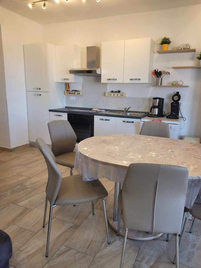 Appartement Baraba Maslenica Dış mekan fotoğraf